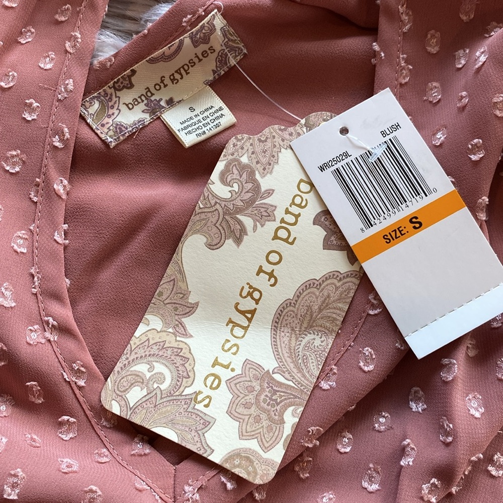 NWT Band of Gypsies Bell Sleeve French Dot Tie Neck Pink Blouse Top Small - Picture 7 of 9